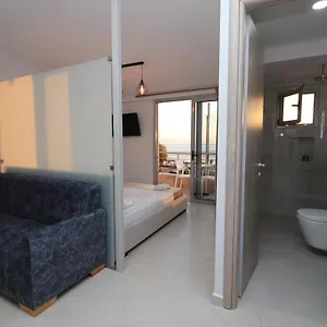 Vourtaréa Apartamento Himarë